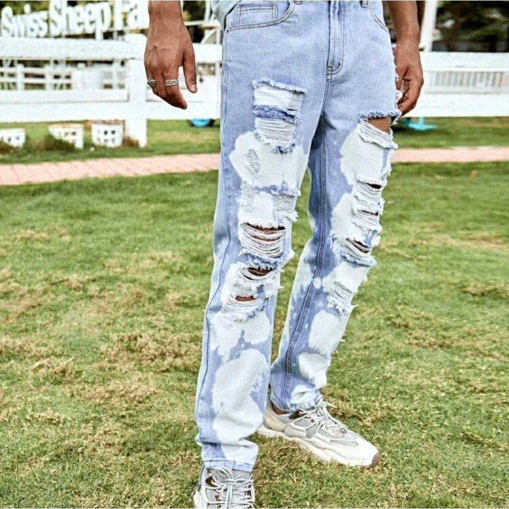 Men Washed Distressed Straight Leg Jeans - Picture 7 of 9